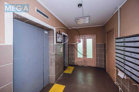 Продаж 3 кімнатної квартири (73/43/8), 13 пов. 16 пов. будинку, <a class="location-link" href="/kiev/" title="Недвижимость Київ">Київ</a>, <a class="location-link" href="/kiev/darnickij/" title="Недвижимость Дарницький район">Дарницький р-н</a>, Поліська вулиця, 4А (изображение 18)