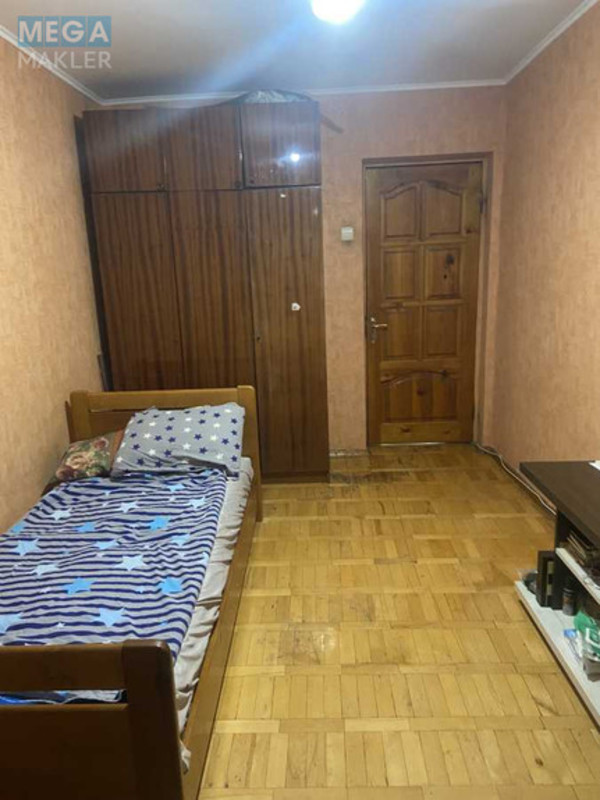 Продаж 4 кімнатної квартири (79/49/10), 9 пов. 9 пов. будинку, <a class="location-link" href="/kiev/" title="Недвижимость Київ">Київ</a>, <a class="location-link" href="/kiev/dneprovskij/" title="Недвижимость Дніпровський район">Дніпровський р-н</a>, Інженера Бородіна вул., 5б (изображение 6)