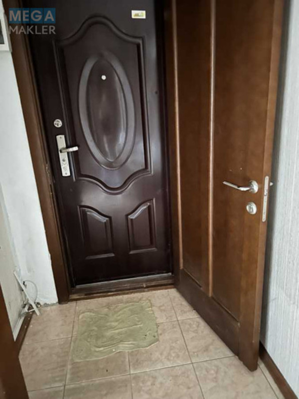 Продаж 1 кімнатної квартири (43/19/8), 9 пов. 9 пов. будинку, <a class="location-link" href="/kiev/" title="Недвижимость Київ">Київ</a>, <a class="location-link" href="/kiev/podolskij/" title="Недвижимость Подільський район">Подільський р-н</a>, Петропавлівська вул., 6 (изображение 14)