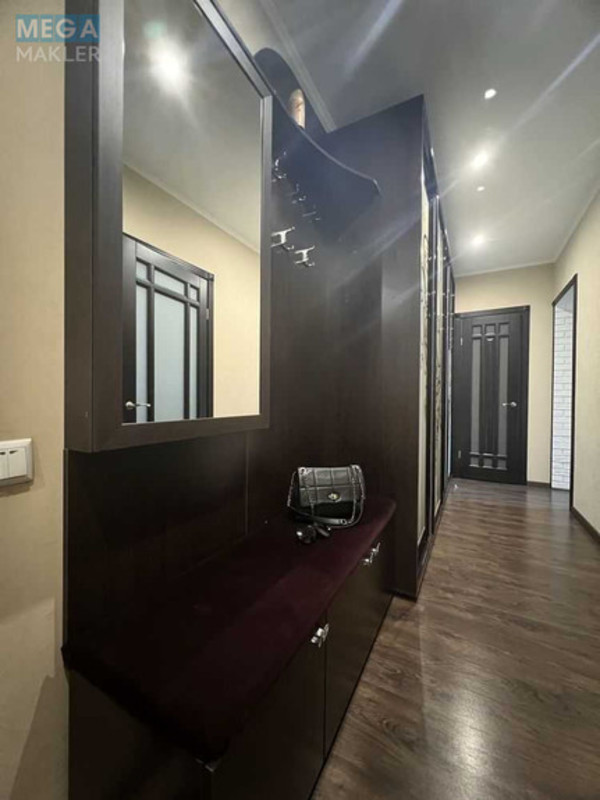 Оренда 2 кімнатної квартири, <a class="location-link" href="/kiev/" title="Недвижимость Київ">Київ</a>, <a class="location-link" href="/kiev/goloseevskij/" title="Недвижимость Голосіївський район">Голосіївський р-н</a>, Деміївська вул., 13 (изображение 4)