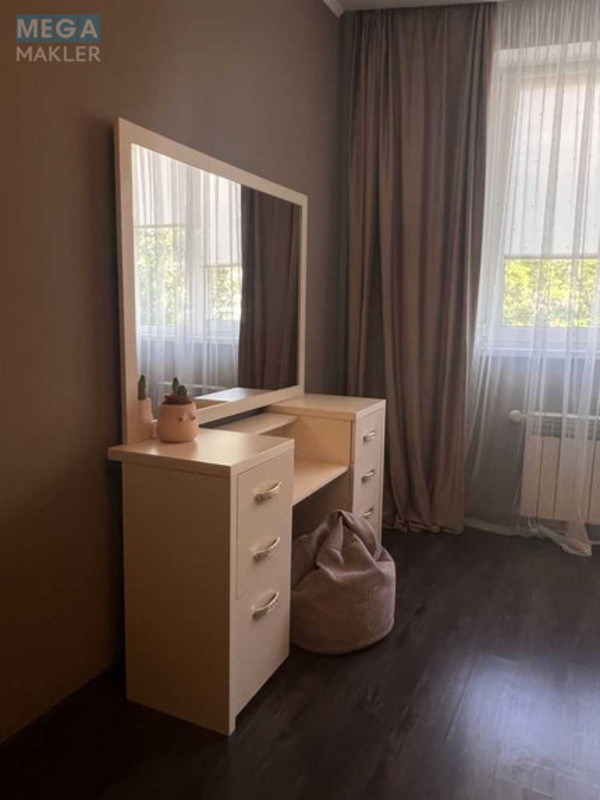 Оренда 2 кімнатної квартири, <a class="location-link" href="/kiev/" title="Недвижимость Київ">Київ</a>, <a class="location-link" href="/kiev/goloseevskij/" title="Недвижимость Голосіївський район">Голосіївський р-н</a>, Деміївська вул., 13 (изображение 13)