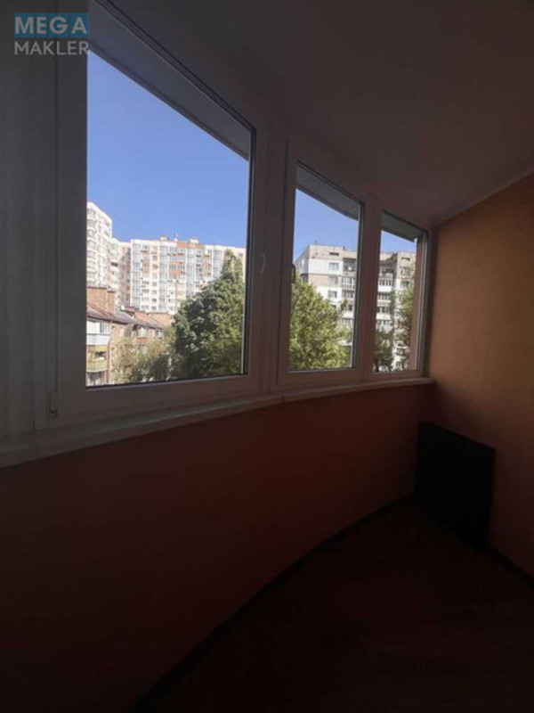 Оренда 2 кімнатної квартири, <a class="location-link" href="/kiev/" title="Недвижимость Київ">Київ</a>, <a class="location-link" href="/kiev/goloseevskij/" title="Недвижимость Голосіївський район">Голосіївський р-н</a>, Деміївська вул., 13 (изображение 16)