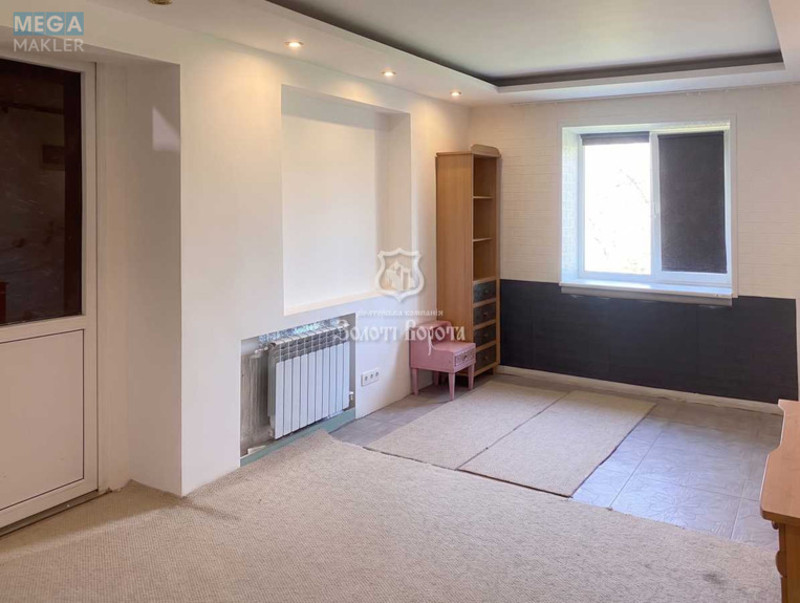Продаж дома, 2&nbsp;поверху, 320&nbsp;кв.м, 8&nbsp;кімнат, ділянка 10&nbsp;соток, <a class="location-link" href="/glevaha/" title="Недвижимость Глеваха">Глеваха</a>, 11-Дачна, 43-45 (изображение 4)