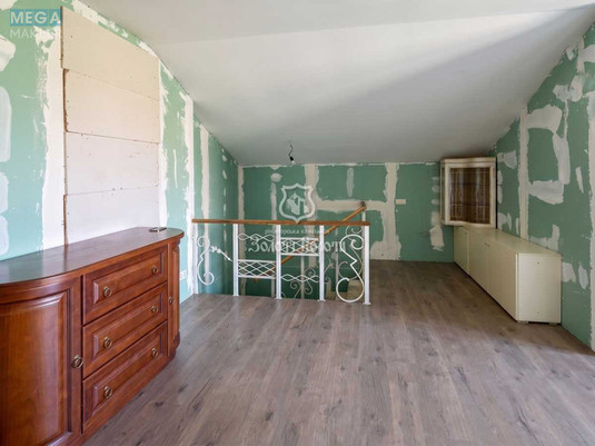 Продаж дома, 2&nbsp;поверху, 320&nbsp;кв.м, 8&nbsp;кімнат, ділянка 10&nbsp;соток, <a class="location-link" href="/glevaha/" title="Недвижимость Глеваха">Глеваха</a>, 11-Дачна, 43-45 (изображение 11)