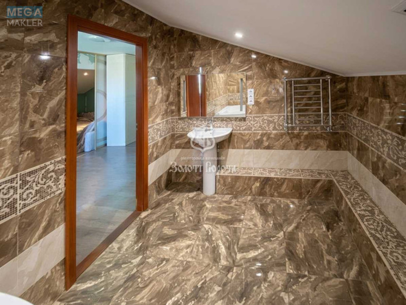 Продаж дома, 2&nbsp;поверху, 320&nbsp;кв.м, 8&nbsp;кімнат, ділянка 10&nbsp;соток, <a class="location-link" href="/glevaha/" title="Недвижимость Глеваха">Глеваха</a>, 11-Дачна, 43-45 (изображение 14)