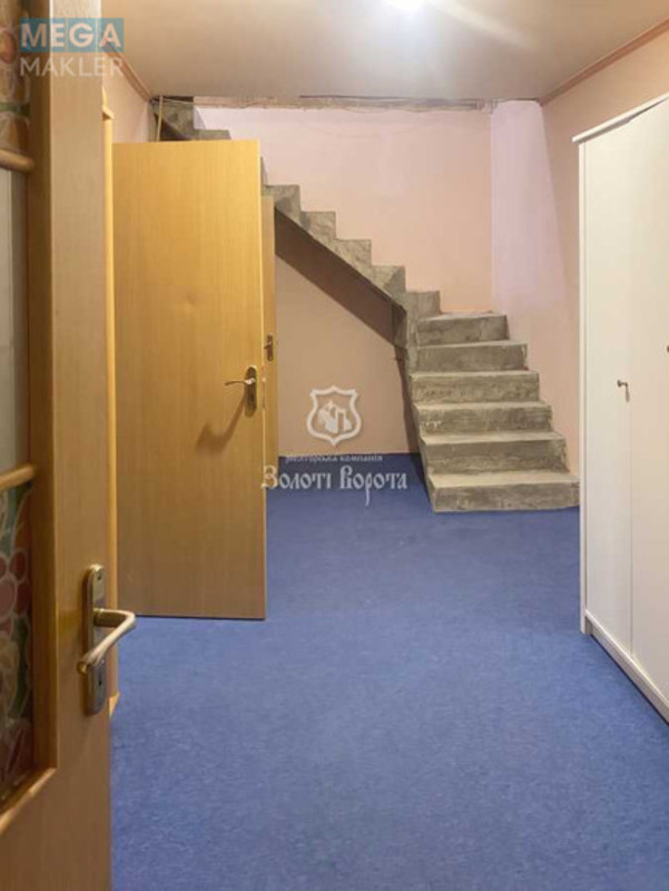 Продаж дома, 2&nbsp;поверху, 320&nbsp;кв.м, 8&nbsp;кімнат, ділянка 10&nbsp;соток, <a class="location-link" href="/glevaha/" title="Недвижимость Глеваха">Глеваха</a>, 11-Дачна, 43-45 (изображение 17)