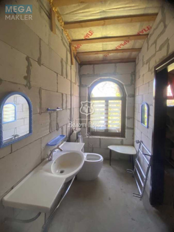 Продаж дома, 2&nbsp;поверху, 320&nbsp;кв.м, 8&nbsp;кімнат, ділянка 10&nbsp;соток, <a class="location-link" href="/glevaha/" title="Недвижимость Глеваха">Глеваха</a>, 11-Дачна, 43-45 (изображение 21)