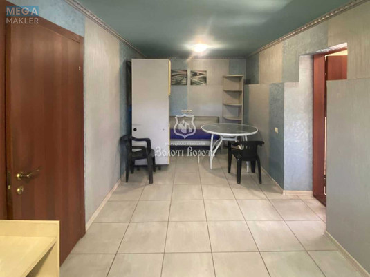 Продаж дома, 2&nbsp;поверху, 320&nbsp;кв.м, 8&nbsp;кімнат, ділянка 10&nbsp;соток, <a class="location-link" href="/glevaha/" title="Недвижимость Глеваха">Глеваха</a>, 11-Дачна, 43-45 (изображение 23)