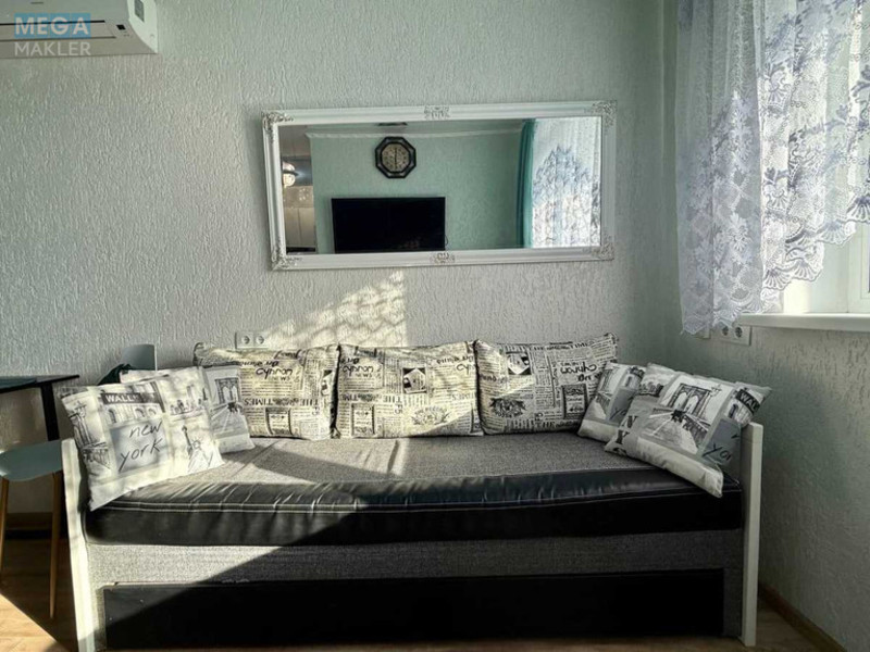 Оренда 2 кімнатної квартири, <a class="location-link" href="/kiev/" title="Недвижимость Київ">Київ</a>, <a class="location-link" href="/kiev/svyatoshinskij/" title="Недвижимость Святошинський район">Святошинський р-н</a>, Якуба Коласа ул., 2б (изображение 9)