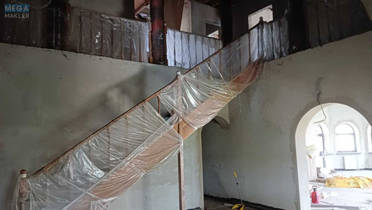 Продаж дома, 2&nbsp;поверху, 490&nbsp;кв.м, 6&nbsp;кімнат, ділянка 36&nbsp;соток, <a class="location-link" href="/procov/" title="Недвижимость Проців">Проців</a>, Веселкова, 18 (изображение 12)