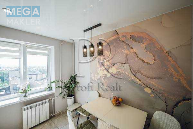 Продаж 3 кімнатної квартири (68/42/8), 15 пов. 16 пов. будинку, <a class="location-link" href="/kiev/" title="Недвижимость Київ">Київ</a>, <a class="location-link" href="/kiev/shevchenkovskij/" title="Недвижимость Шевченківський район">Шевченківський р-н</a>, Щусєва вулиця, 34/1 (изображение 2)