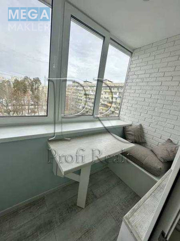 Продаж 3 кімнатної квартири (60/41/7), 8 пов. 9 пов. будинку, <a class="location-link" href="/kiev/" title="Недвижимость Київ">Київ</a>, <a class="location-link" href="/kiev/svyatoshinskij/" title="Недвижимость Святошинський район">Святошинський р-н</a>, Перемоги проспект, 148/1 (изображение 14)