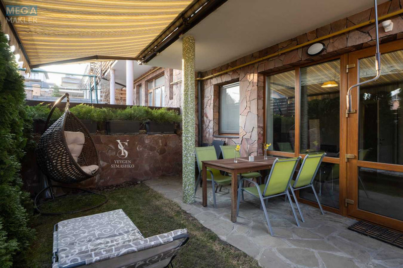 Продаж дома, 3&nbsp;поверху, 218&nbsp;кв.м, 5&nbsp;кімнат, ділянка 1&nbsp;сотка, <a class="location-link" href="/lesniki-selo/" title="Недвижимость Лісники">Лісники</a>, Погребного (изображение 16)