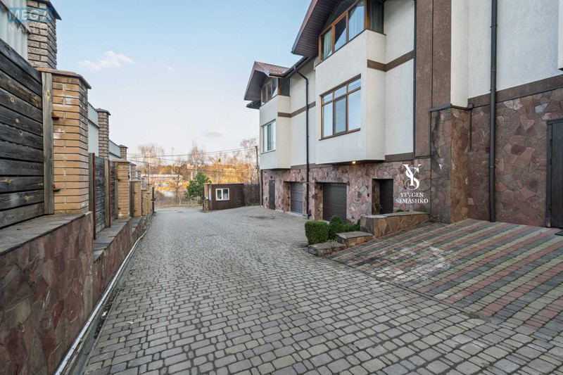 Продаж дома, 3&nbsp;поверху, 218&nbsp;кв.м, 5&nbsp;кімнат, ділянка 1&nbsp;сотка, <a class="location-link" href="/lesniki-selo/" title="Недвижимость Лісники">Лісники</a>, Погребного (изображение 20)