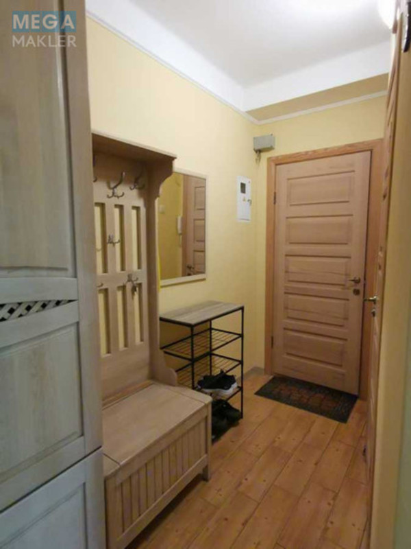 Оренда 2 кімнатної квартири, <a class="location-link" href="/kiev/" title="Недвижимость Київ">Київ</a>, <a class="location-link" href="/kiev/pecherskij/" title="Недвижимость Печерський район">Печерський р-н</a>, Дружби Народів бульв., 28А (изображение 3)
