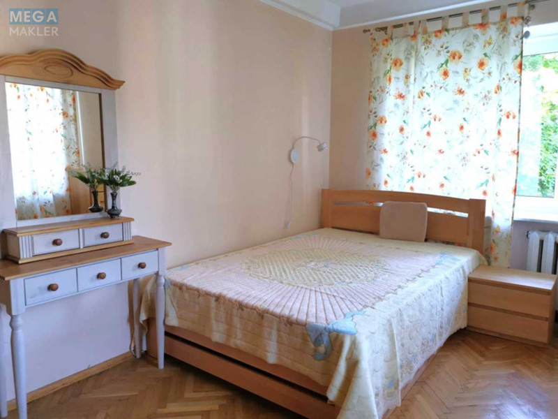 Оренда 2 кімнатної квартири, <a class="location-link" href="/kiev/" title="Недвижимость Київ">Київ</a>, <a class="location-link" href="/kiev/pecherskij/" title="Недвижимость Печерський район">Печерський р-н</a>, Дружби Народів бульв., 28А (изображение 15)