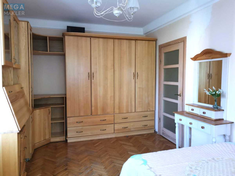 Оренда 2 кімнатної квартири, <a class="location-link" href="/kiev/" title="Недвижимость Київ">Київ</a>, <a class="location-link" href="/kiev/pecherskij/" title="Недвижимость Печерський район">Печерський р-н</a>, Дружби Народів бульв., 28А (изображение 17)