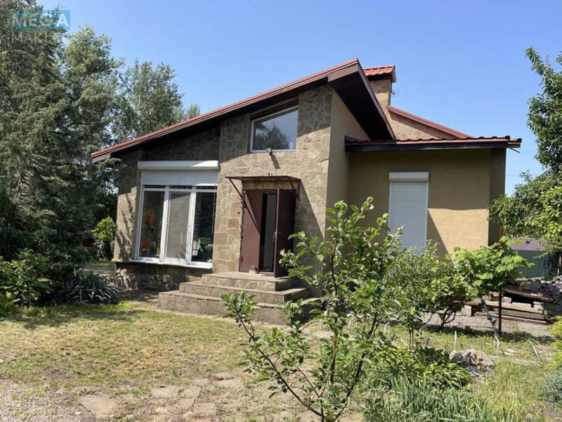 Продаж дома, 2&nbsp;поверху, 150&nbsp;кв.м, 3&nbsp;кімнати, ділянка 6&nbsp;соток, <a class="location-link" href="/kirovskoe-pgt/" title="Недвижимость Кіровське">Кіровське</a>, сфера 1 (изображение 2)