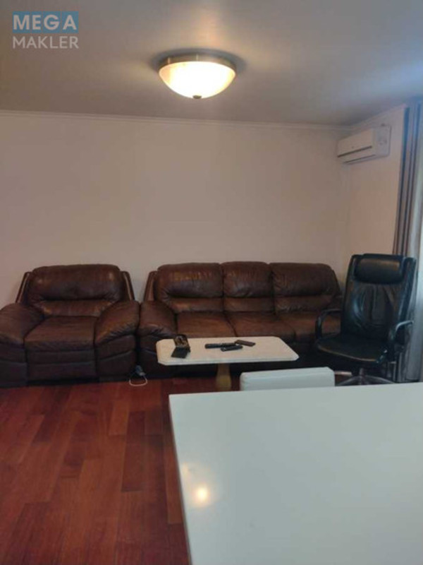 Продаж 4 кімнатної квартири (100,1/44/20), 1 пов. 9 пов. будинку, <a class="location-link" href="/kiev/" title="Недвижимость Київ">Київ</a>, <a class="location-link" href="/kiev/pecherskij/" title="Недвижимость Печерський район">Печерський р-н</a>, Менделеева ул., 12 (изображение 3)