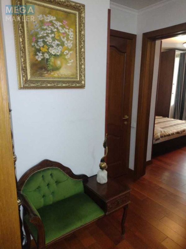 Продаж 4 кімнатної квартири (100,1/44/20), 1 пов. 9 пов. будинку, <a class="location-link" href="/kiev/" title="Недвижимость Київ">Київ</a>, <a class="location-link" href="/kiev/pecherskij/" title="Недвижимость Печерський район">Печерський р-н</a>, Менделеева ул., 12 (изображение 13)