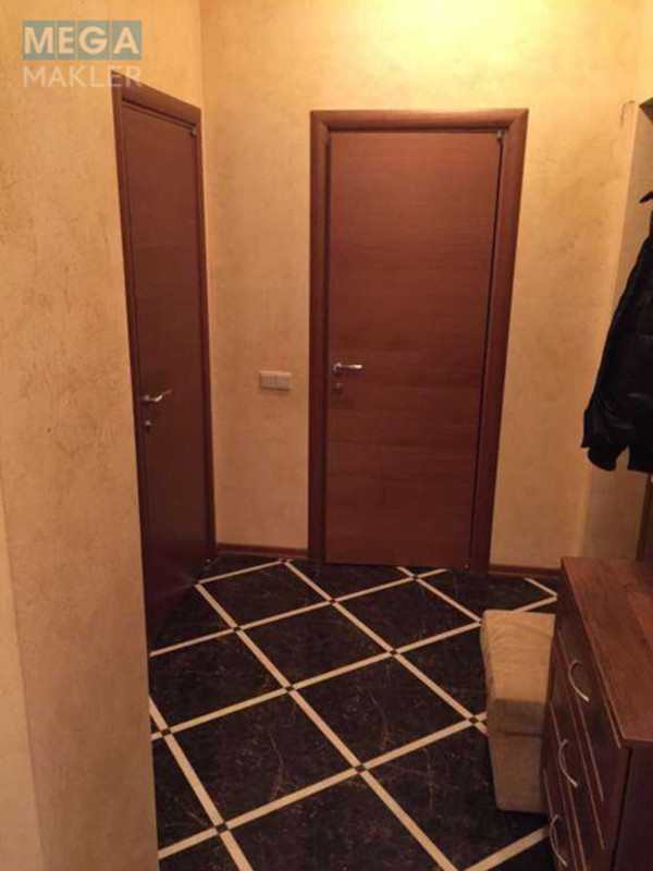 Оренда 2 кімнатної квартири, <a class="location-link" href="/kiev/" title="Недвижимость Київ">Київ</a>, <a class="location-link" href="/kiev/pecherskij/" title="Недвижимость Печерський район">Печерський р-н</a>, Евгения Гуцало пер., 5 (изображение 16)