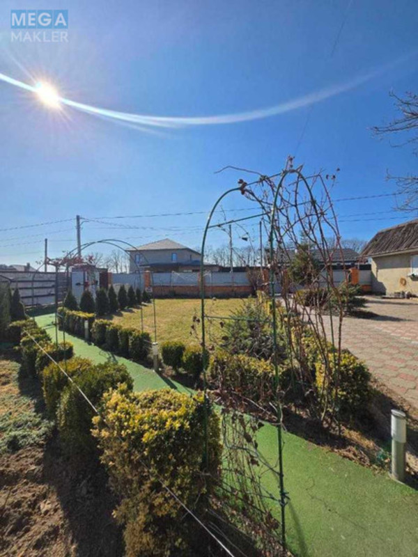 Продаж 4 кімнатної квартири (140/?/?), 1 пов. 2 пов. будинку, <a class="location-link" href="/danilovka-selo-kv/" title="Недвижимость Данилівка">Данилівка</a>, Незалежності (изображение 3)
