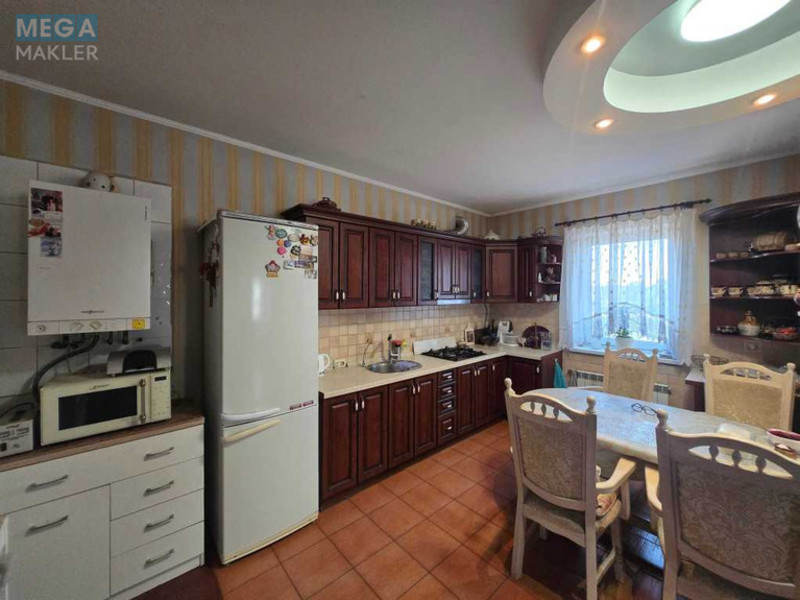 Продаж 4 кімнатної квартири (140/?/?), 1 пов. 2 пов. будинку, <a class="location-link" href="/danilovka-selo-kv/" title="Недвижимость Данилівка">Данилівка</a>, Незалежності (изображение 4)