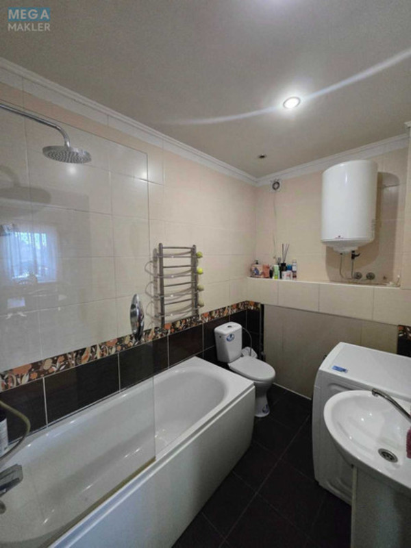 Продаж 4 кімнатної квартири (140/?/?), 1 пов. 2 пов. будинку, <a class="location-link" href="/danilovka-selo-kv/" title="Недвижимость Данилівка">Данилівка</a>, Незалежності (изображение 12)