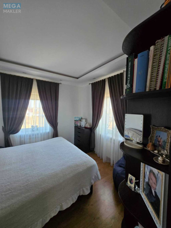 Продаж 4 кімнатної квартири (140/?/?), 1 пов. 2 пов. будинку, <a class="location-link" href="/danilovka-selo-kv/" title="Недвижимость Данилівка">Данилівка</a>, Незалежності (изображение 15)