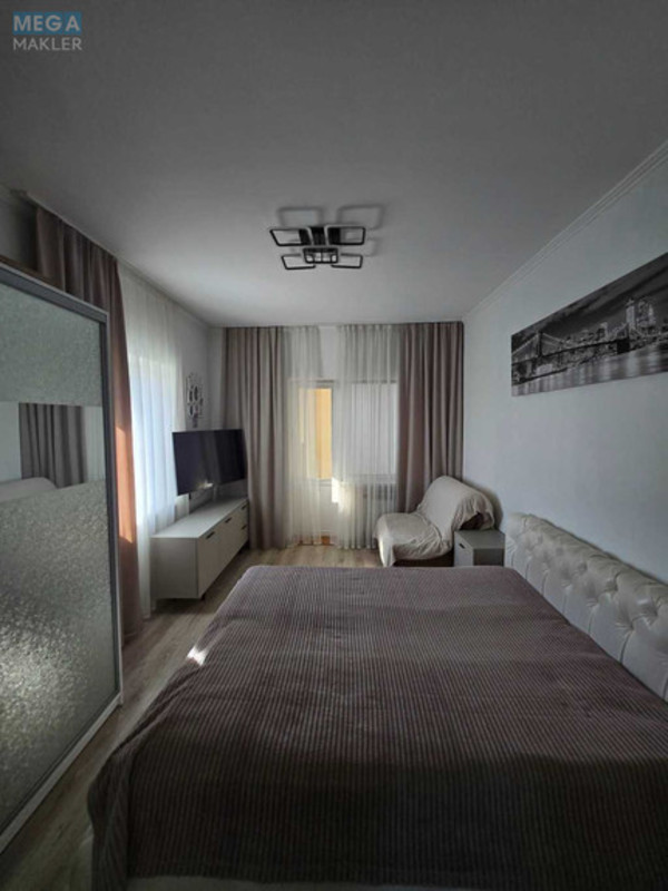 Продаж 4 кімнатної квартири (140/?/?), 1 пов. 2 пов. будинку, <a class="location-link" href="/danilovka-selo-kv/" title="Недвижимость Данилівка">Данилівка</a>, Незалежності (изображение 16)