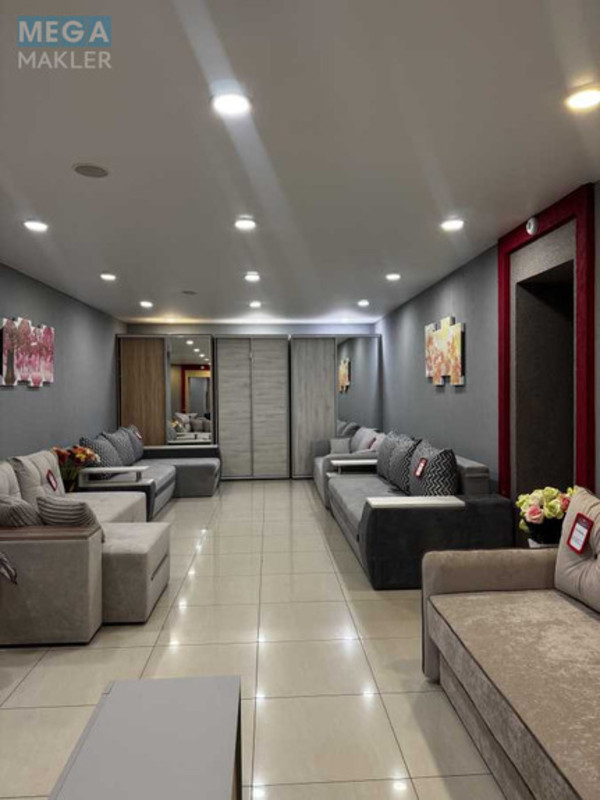 Продаж комерційної нерухомості, 840&nbsp;кв.м, под офис, <a class="location-link" href="/kirovograd/" title="Недвижимость Кіровоград">Кіровоград</a>, Поотавська (изображение 2)