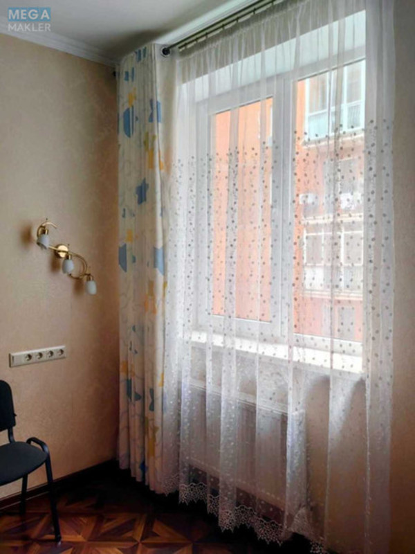 Оренда 1 кімнатної квартири, <a class="location-link" href="/odessa/" title="Недвижимость Одеса">Одеса</a>, <a class="location-link" href="/odessa/primorskij/" title="Недвижимость Приморський район">Приморський р-н</a>, Книжный переулок, 19 (изображение 9)