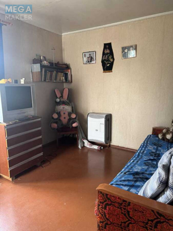 Продаж дома, 1&nbsp; поверх, 40&nbsp;кв.м, 1&nbsp; кімната, ділянка 5&nbsp;соток, <a class="location-link" href="/irpen/" title="Недвижимость Ірпінь">Ірпінь</a>, бузкова (изображение 3)