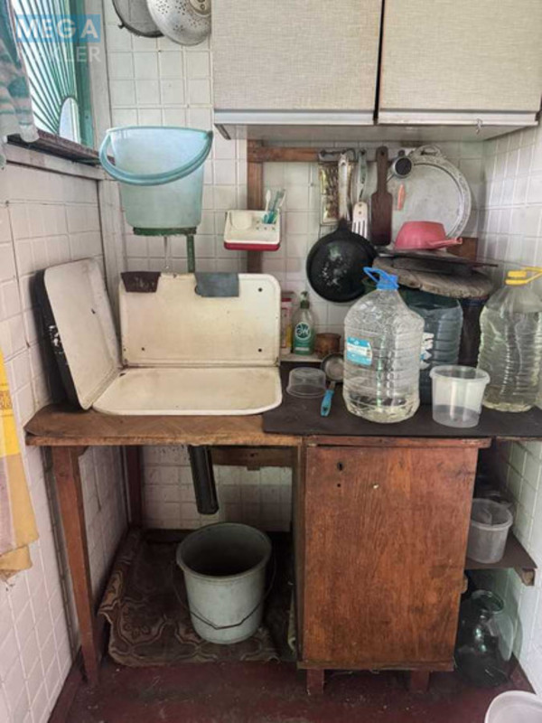 Продаж дома, 1&nbsp; поверх, 40&nbsp;кв.м, 1&nbsp; кімната, ділянка 5&nbsp;соток, <a class="location-link" href="/irpen/" title="Недвижимость Ірпінь">Ірпінь</a>, бузкова (изображение 7)