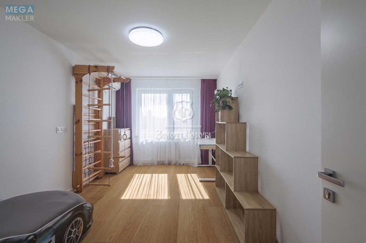 Продаж 3 кімнатної квартири (68,3/43,7/8), 12 пов. 16 пов. будинку, <a class="location-link" href="/kiev/" title="Недвижимость Київ">Київ</a>, <a class="location-link" href="/kiev/obolonskij/" title="Недвижимость Оболонський район">Оболонський р-н</a>, Оболонський просп., 13 (изображение 5)