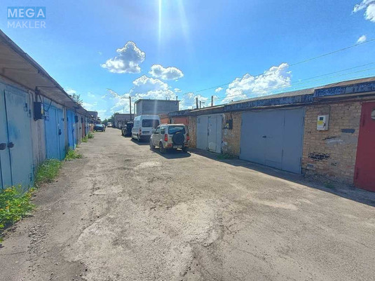 Продаж комерційної нерухомості, 44&nbsp;кв.м, <a class="location-link" href="/kiev/" title="Недвижимость Київ">Київ</a>, <a class="location-link" href="/kiev/desnyanskij/" title="Недвижимость Деснянський район">Деснянський р-н</a>, Пухівська вул., 2 (изображение 2)