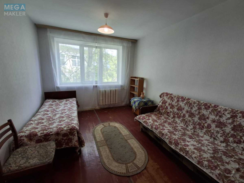 Продаж 1 кімнатної квартири (25/?/?), 4 пов. 5 пов. будинку, <a class="location-link" href="/kiev/" title="Недвижимость Київ">Київ</a>, <a class="location-link" href="/kiev/pecherskij/" title="Недвижимость Печерський район">Печерський р-н</a>, Залізничне шосе, 49 (изображение 2)