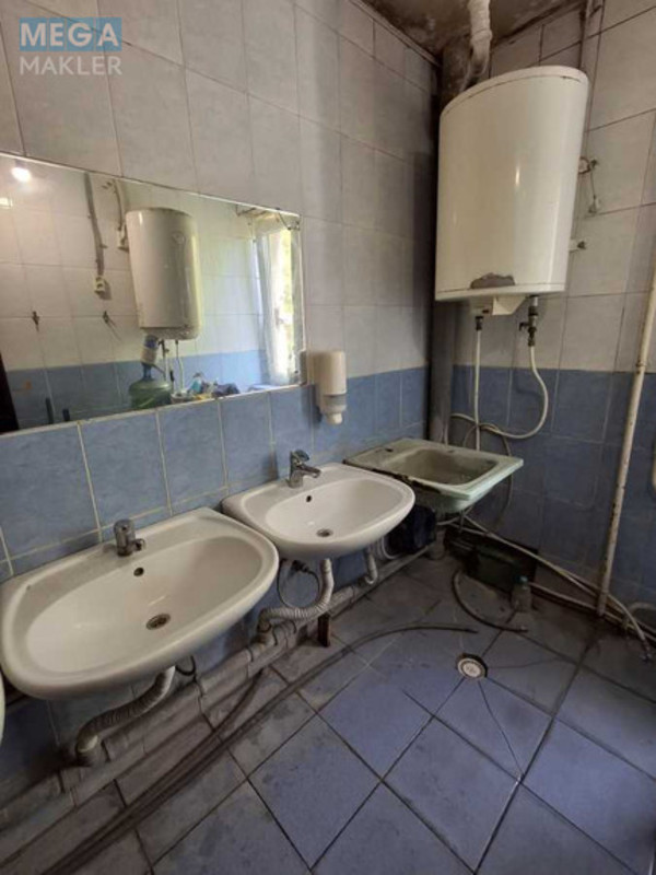 Продаж 1 кімнатної квартири (25/?/?), 4 пов. 5 пов. будинку, <a class="location-link" href="/kiev/" title="Недвижимость Київ">Київ</a>, <a class="location-link" href="/kiev/pecherskij/" title="Недвижимость Печерський район">Печерський р-н</a>, Залізничне шосе, 49 (изображение 7)
