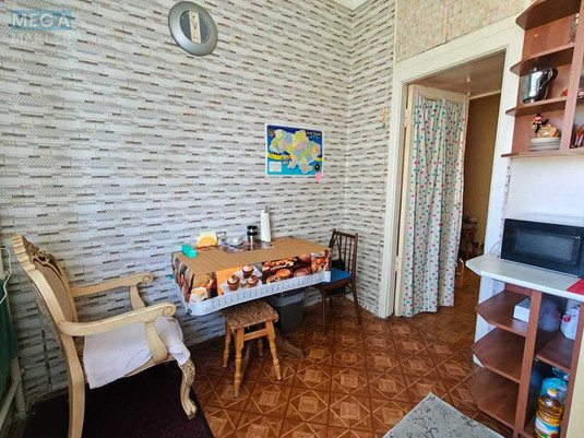 Оренда кімнати (підселення), <a class="location-link" href="/kiev/" title="Недвижимость Київ">Київ</a>, <a class="location-link" href="/kiev/pecherskij/" title="Недвижимость Печерський район">Печерський р-н</a>, Дружби Народів бульв., 13 (изображение 3)