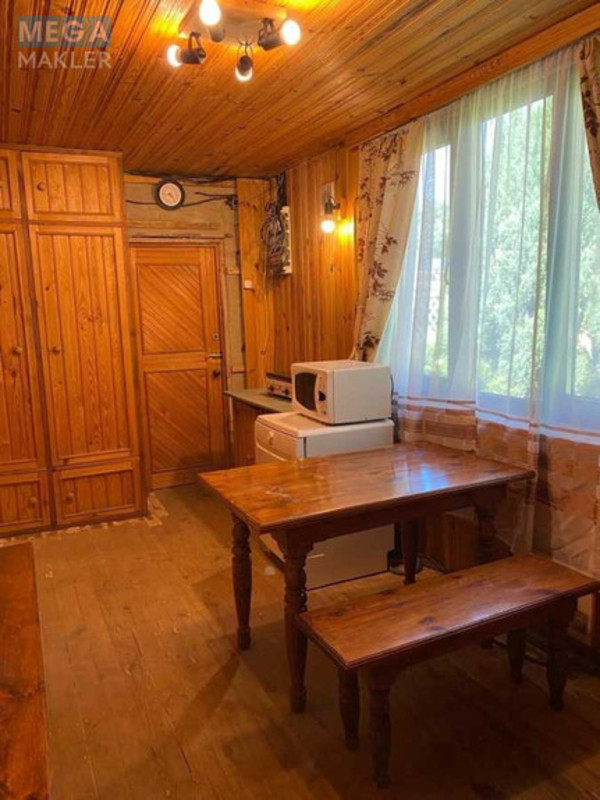 Продаж дома, 2&nbsp;поверху, 70&nbsp;кв.м, 3&nbsp;кімнати, ділянка 6&nbsp;соток, <a class="location-link" href="/nikolaevka-selo-kv-makarovskij-rajon/" title="Недвижимость Миколаївка">Миколаївка</a>, Садова (изображение 12)