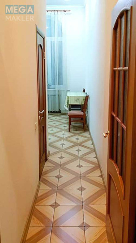 Оренда 2 кімнатної квартири, <a class="location-link" href="/kiev/" title="Недвижимость Київ">Київ</a>, <a class="location-link" href="/kiev/pecherskij/" title="Недвижимость Печерський район">Печерський р-н</a>, Большая Васильковская ул., 41 (изображение 8)