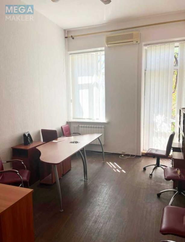 Оренда комерційної нерухомості, 56&nbsp;кв.м, под офис, <a class="location-link" href="/kiev/" title="Недвижимость Київ">Київ</a>, <a class="location-link" href="/kiev/shevchenkovskij/" title="Недвижимость Шевченківський район">Шевченківський р-н</a>, Николая Лысенко ул. (изображение 3)