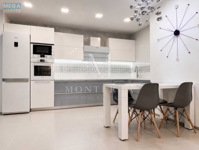 Продаж 2 кімнатної квартири (95,5/37,2/30), 11 пов. 13 пов. будинку, <a class="location-link" href="/kiev/" title="Недвижимость Київ">Київ</a>, <a class="location-link" href="/kiev/podolskij/" title="Недвижимость Подільський район">Подільський р-н</a>, Вишгородська вул., 45 (изображение 4)