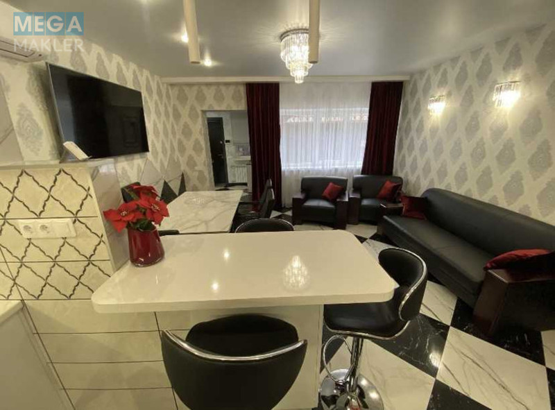Оренда дома, <a class="location-link" href="/kiev/" title="Недвижимость Київ">Київ</a>, <a class="location-link" href="/kiev/darnickij/" title="Недвижимость Дарницький район">Дарницький р-н</a>, Святищенская ул., 7 (изображение 7)