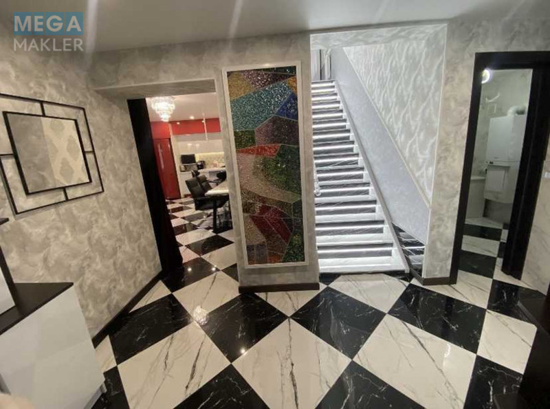 Оренда дома, <a class="location-link" href="/kiev/" title="Недвижимость Київ">Київ</a>, <a class="location-link" href="/kiev/darnickij/" title="Недвижимость Дарницький район">Дарницький р-н</a>, Святищенская ул., 7 (изображение 14)