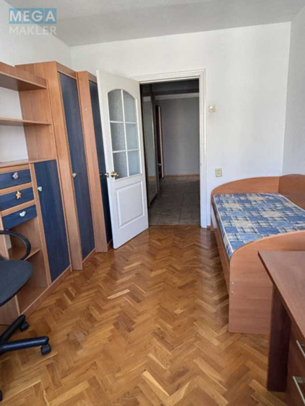 Оренда 3 кімнатної квартири, <a class="location-link" href="/kiev/" title="Недвижимость Київ">Київ</a>, <a class="location-link" href="/kiev/dneprovskij/" title="Недвижимость Дніпровський район">Дніпровський р-н</a>, Митрополита Андрея Шептицького вул., 3/В (изображение 7)
