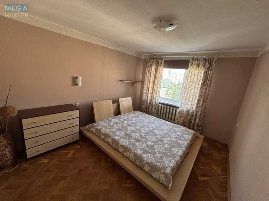 Оренда 3 кімнатної квартири, <a class="location-link" href="/kiev/" title="Недвижимость Київ">Київ</a>, <a class="location-link" href="/kiev/dneprovskij/" title="Недвижимость Дніпровський район">Дніпровський р-н</a>, Митрополита Андрея Шептицького вул., 3/В (изображение 8)