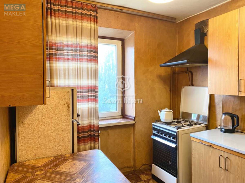 Продаж 1 кімнатної квартири (32,4/18,3/6,6), 5 пов. 5 пов. будинку, <a class="location-link" href="/kiev/" title="Недвижимость Київ">Київ</a>, <a class="location-link" href="/kiev/obolonskij/" title="Недвижимость Оболонський район">Оболонський р-н</a>, Вишгородська вул., 50а (изображение 4)