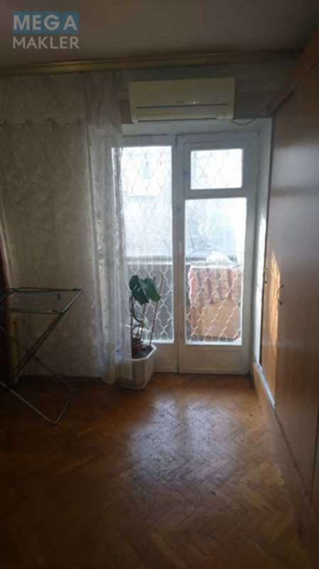 Оренда 2 кімнатної квартири, <a class="location-link" href="/kiev/" title="Недвижимость Київ">Київ</a>, <a class="location-link" href="/kiev/dneprovskij/" title="Недвижимость Дніпровський район">Дніпровський р-н</a>, Верховної Ради бульв., 25 (изображение 3)