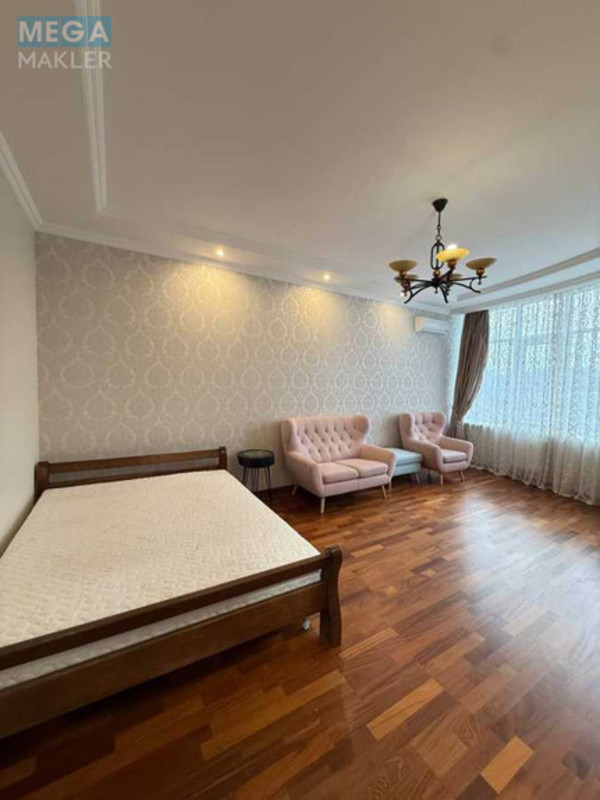 Продаж 3 кімнатної квартири (110/61/14,5), 8 пов. 12 пов. будинку, <a class="location-link" href="/kiev/" title="Недвижимость Київ">Київ</a>, <a class="location-link" href="/kiev/goloseevskij/" title="Недвижимость Голосіївський район">Голосіївський р-н</a>, Антоновича вул., 103 (изображение 2)